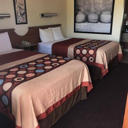 Oyo Hotel Eloy Az I-10 Екстериор снимка