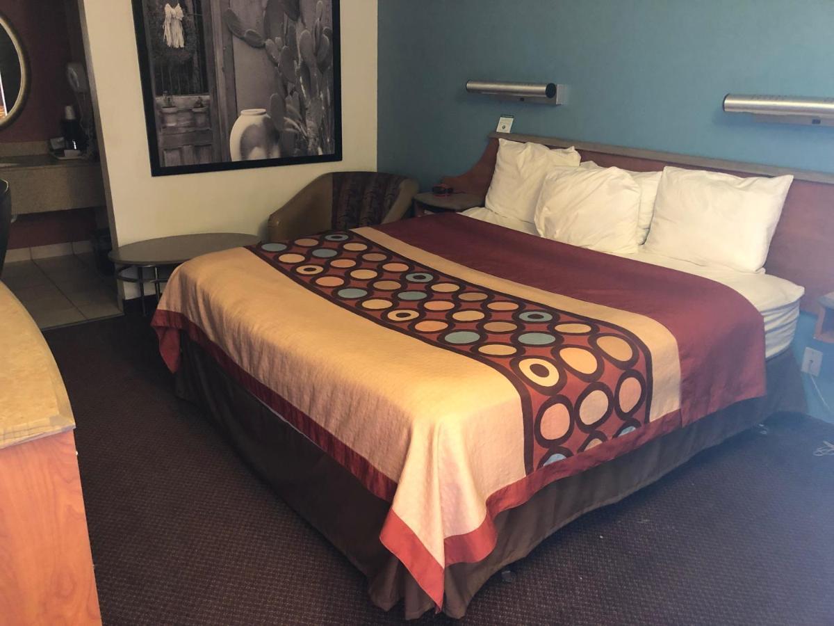Oyo Hotel Eloy Az I-10 Екстериор снимка
