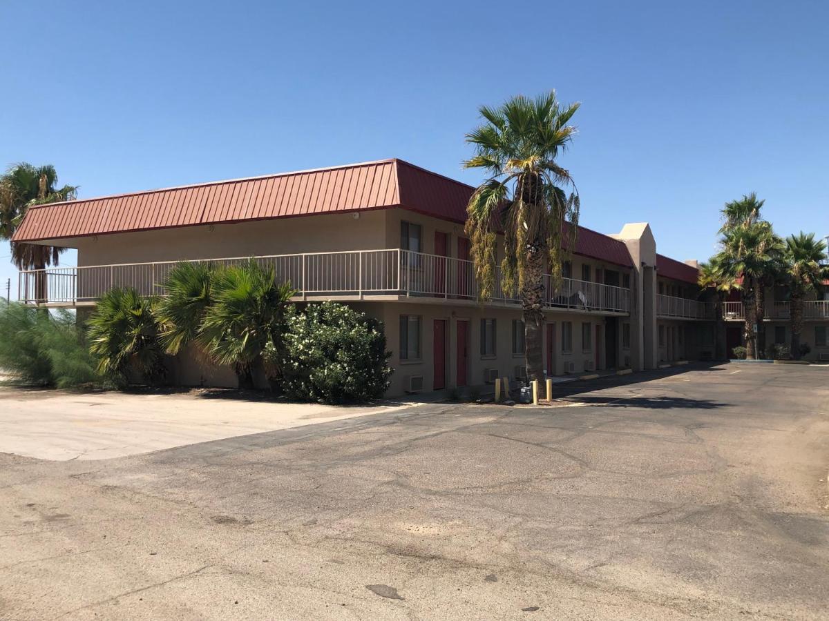 Oyo Hotel Eloy Az I-10 Екстериор снимка